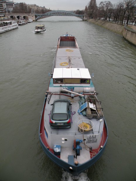  péniche vide
